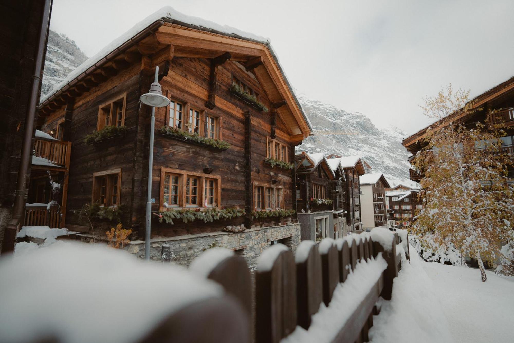 Chalet Schuler Церматт Экстерьер фото